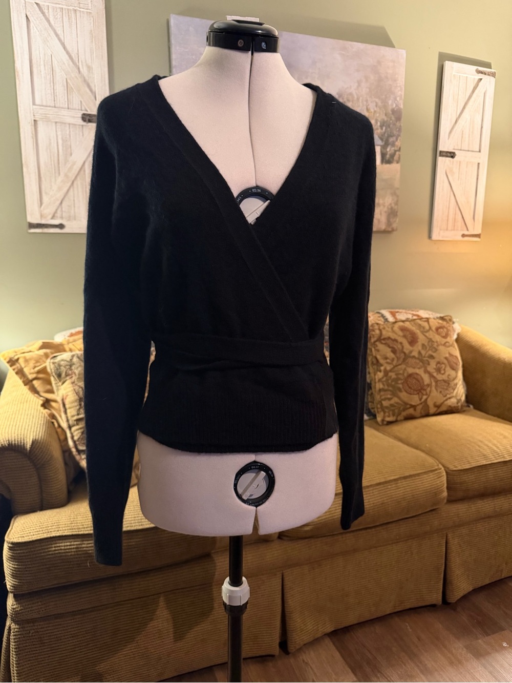 Ann Taylor 100% Cashmere Black Wrap Sweater Belted V Neck Small